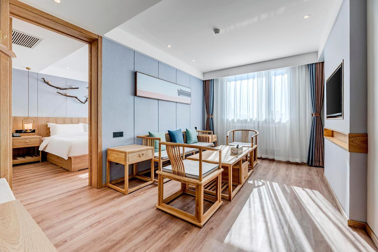 Happy Dragon Universal Vacation Hotel - Close To Universal Studio And Wanda Plaza,Free Shuttle To The Resort,Free Coffee,Laundry بكين المظهر الخارجي الصورة