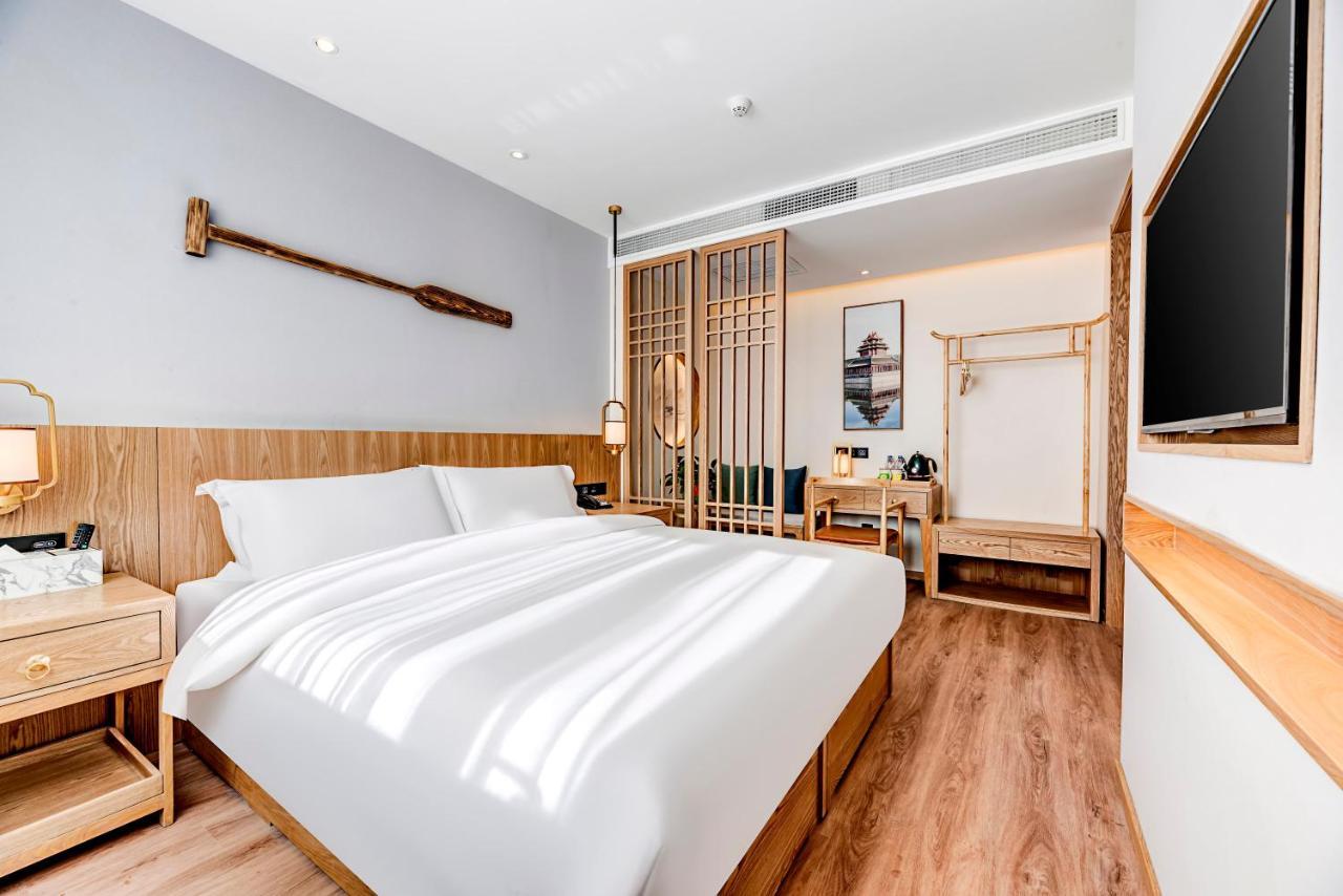 Happy Dragon Universal Vacation Hotel - Close To Universal Studio And Wanda Plaza,Free Shuttle To The Resort,Free Coffee,Laundry بكين المظهر الخارجي الصورة