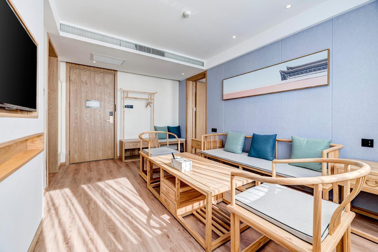 Happy Dragon Universal Vacation Hotel - Close To Universal Studio And Wanda Plaza,Free Shuttle To The Resort,Free Coffee,Laundry بكين المظهر الخارجي الصورة