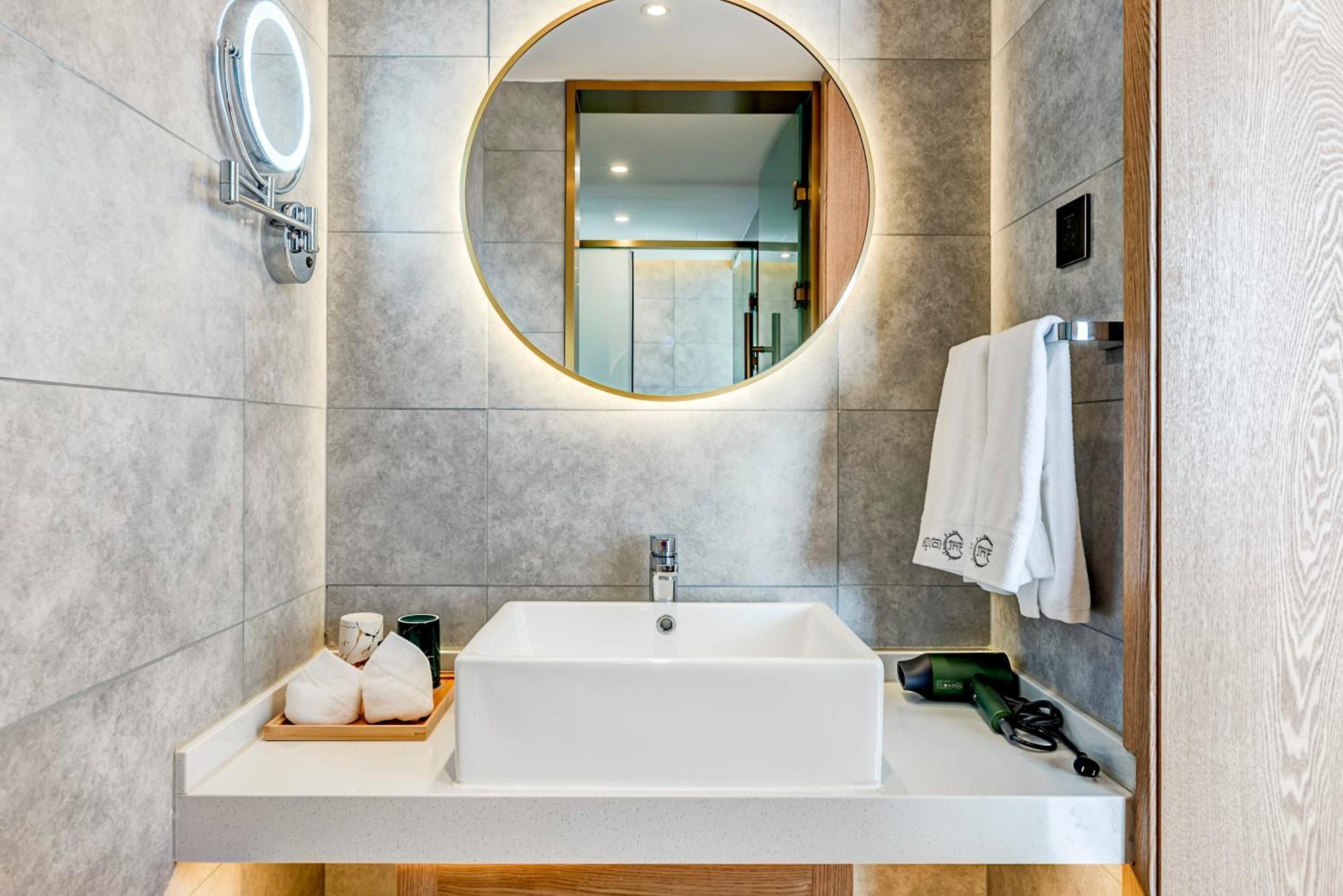 Happy Dragon Universal Vacation Hotel - Close To Universal Studio And Wanda Plaza,Free Shuttle To The Resort,Free Coffee,Laundry بكين المظهر الخارجي الصورة